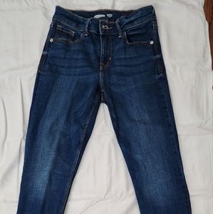 Old Navy Distressed Ankle Jeans -0 Short
